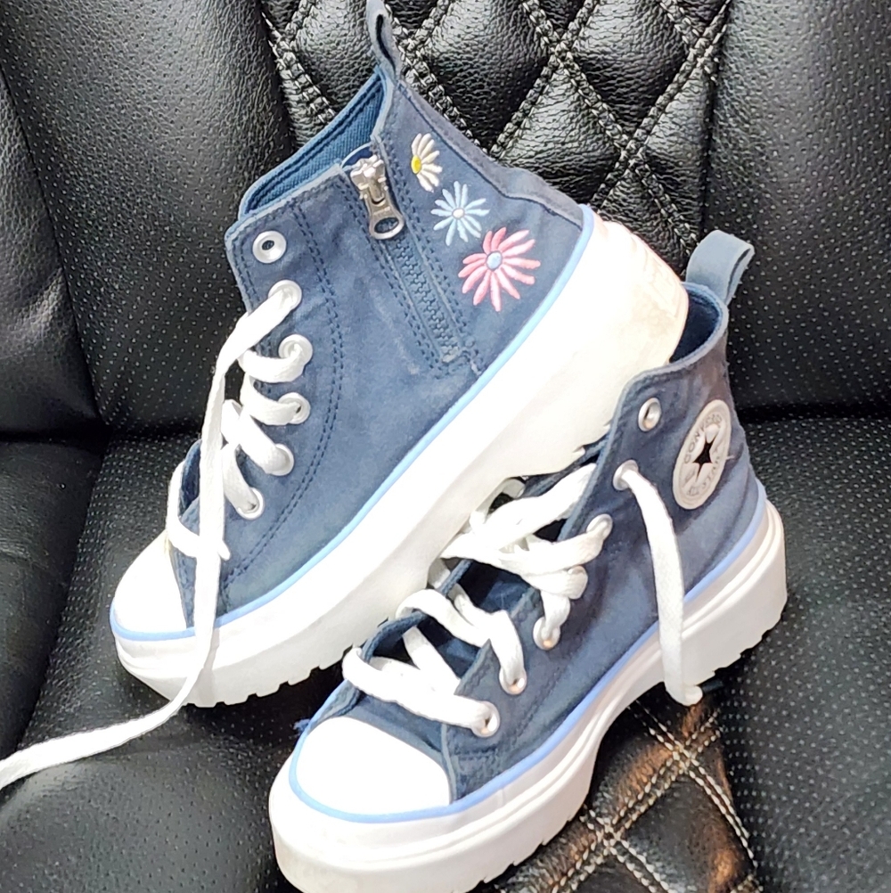 Blue High-Top CONVERSE Sneakers with Floral Embroidery Size 3